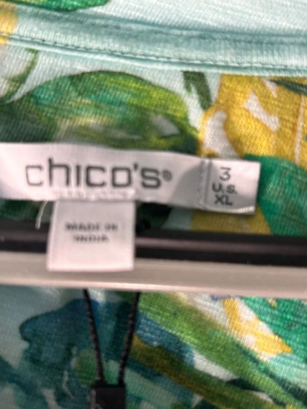 NWT Chico's Tropical Floral Print Tee Teal Waters Cotton Modal Top Size 3 - Picture 3 of 10